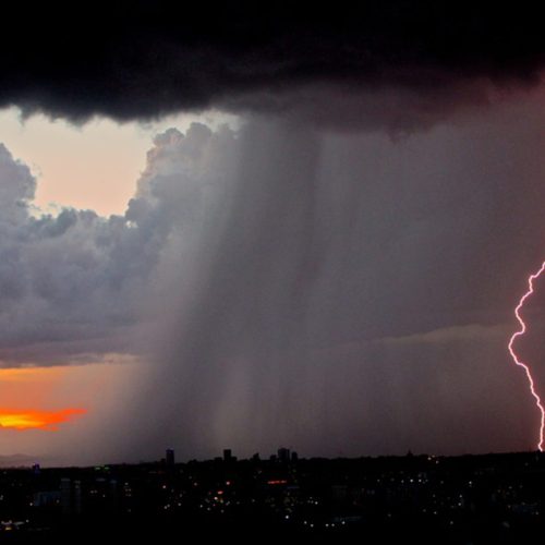 Alerta de Chuvas Intensas em Santa Catarina e Paraná: Risco de Inundações e Deslizamentos