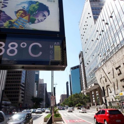 Vai derreter: Onda de calor intensa pode durar até dia 10